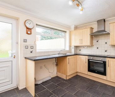 2 bed House - Semi-Detached To Let - Photo 6
