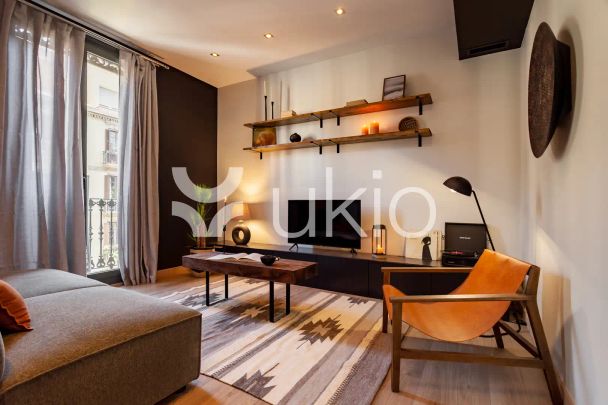 Apartamento de alquiler en Carrer del Rosselló, L'Antiga Esquerra de l'Eixample - Photo 1