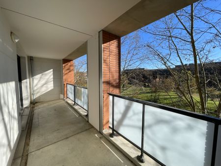 Location Appartement 4 pièces 83m² TOULOUSE 31400 - Photo 4