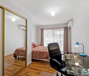 Room 3/2 Glastonbury Drive, Highton - Photo 1