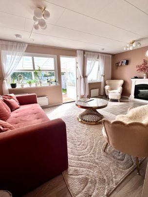 Östergården, Vallentuna - Photo 1