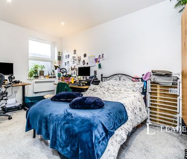 2 bedroom apartment to rent High Street, Sevenoaks, Kent, TN13 - Photo 1