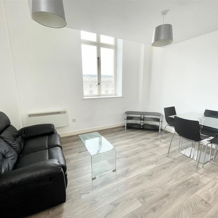 2 bedroom apartment to rent - Photo 1