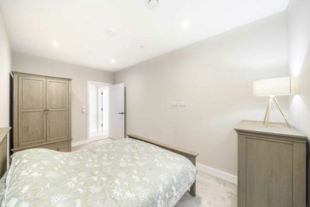 The Mall, Ealing, W5 - Photo 3