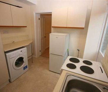 A ground floor one bedroom apartment to rent, within 1 mile of Read... - Photo 6