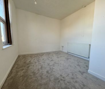 George Street - Photo 2