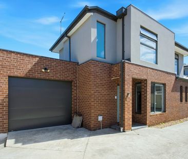 Register to Inspect // Modern Two-Level Townhouse Opposite Parkland... - Photo 3