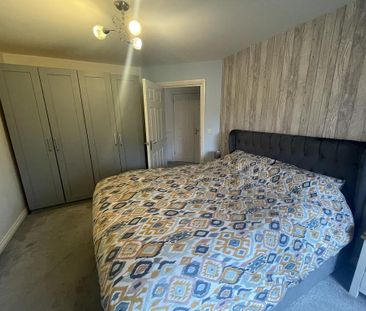 2 bedroom flat to rent - Photo 6