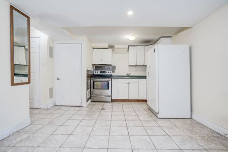 For Lease - 17 Letty Avenue Unit# Basement, Brampton, Ontario - Photo 5