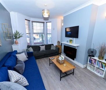 90 Templemore Avenue, Belfast, BT5 4FW - Photo 2