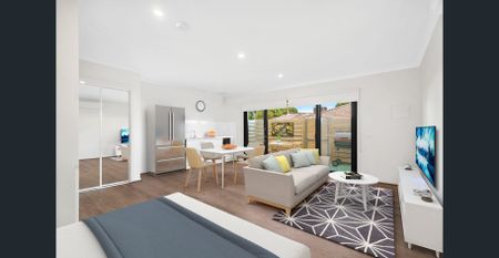 Massive Downstairs Room - Photo 2