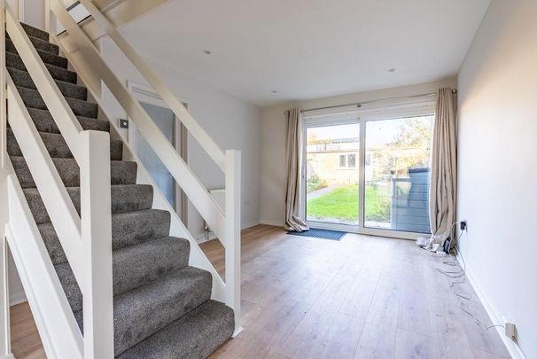 3 bedroom terraced house to rent - Photo 1