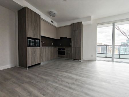 For Lease - 65 Broadway Avenue Unit# 1205, Toronto, Ontario - Photo 3