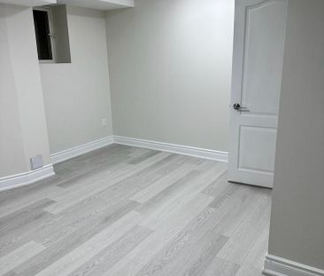 For Lease - 7260 Milano Court, Mississauga, Ontario - Photo 6