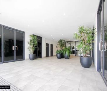 MGM MARTIN - TWO BEDROOM APARTMEN - Photo 1