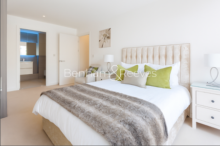 3 bedroom apartment to rent - Photo 4