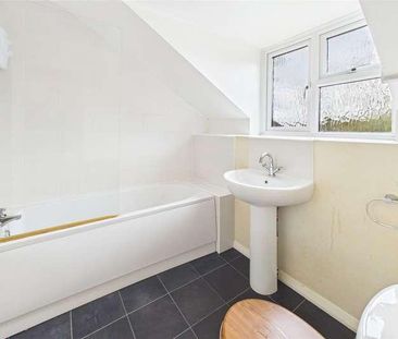 Hilmanton, Lower Earley, Reading, Berkshire, RG6 - Photo 2