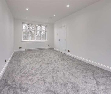 Bramley Road, N14 - Photo 3