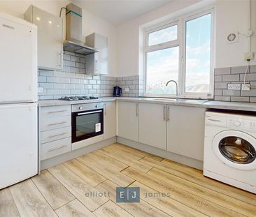 2 bedroom apartment to rent - Photo 5