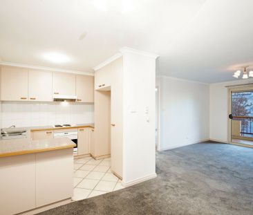 Spacious Living - Photo 1