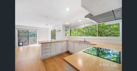 Spacious home in quiet location! - Photo 2