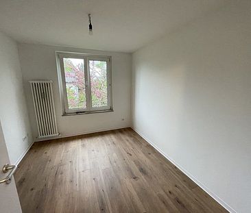 Familienfreundliche 3-Zimmer-Wohnung mit Balkon - Foto 5