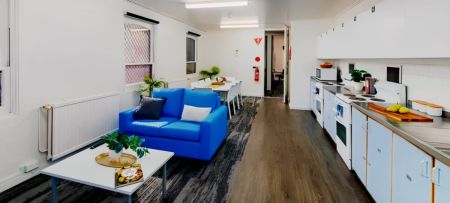 Buru - 12 bedroom apartment - Photo 3