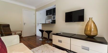 Apartamento para alugar com 60m², 2 quartos e 1 vaga - Foto 2