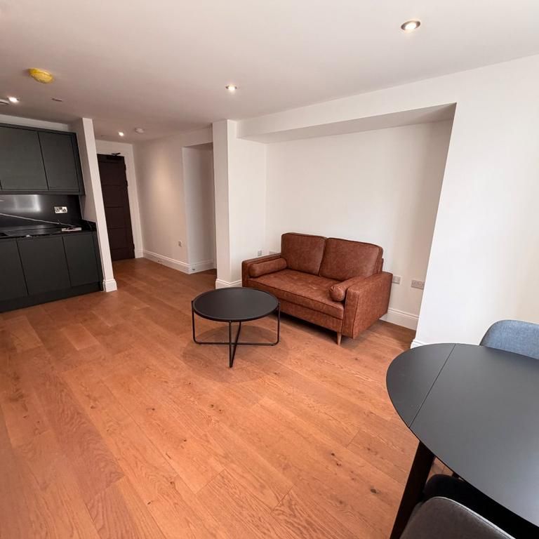 1 bedroom flat to rent - Photo 1