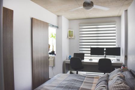 Condo for rent, Montréal (Le Sud-Ouest) - Photo 2