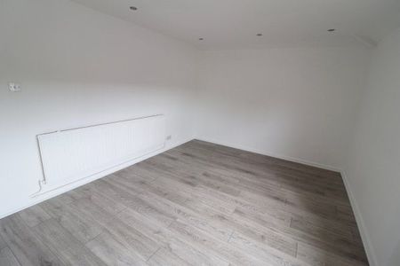 Markhams Chase, Basildon, Property for rent - Photo 5