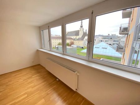 BARRIEREFREIE 3 ZIMMERWOHNUNG MIT BALKON NÄHE MOZARTKREUZUNG - Foto 2