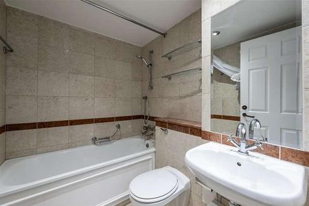 Regents Plaza Apartments, Greville Road, London, NW6 - Photo 5