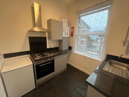 1 bedroom flat to rent - Photo 3
