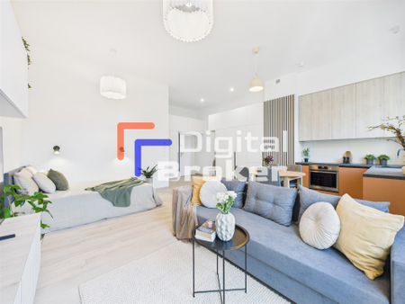 Warszawa, Wawer, Korkowa - Фото 3