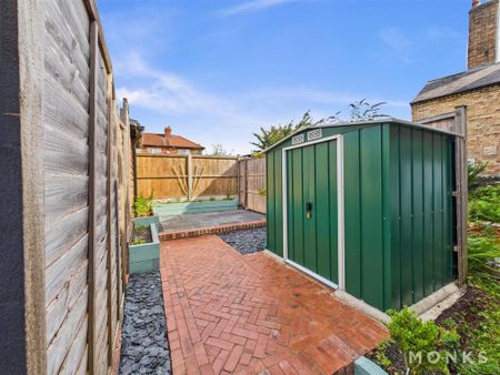 1 bedroom terraced house to rent - Photo 5