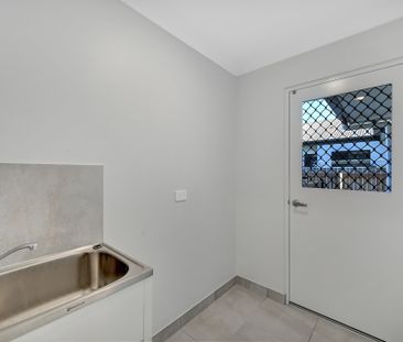 9 Clementine Street, Mount Low QLD 4818 - House For Rent | Domain - Photo 2