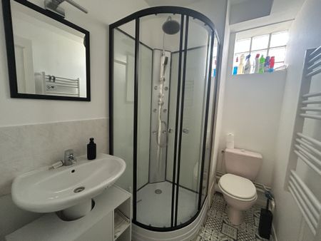 Location Appartement 1 pièce 23m² TROYES 10000 - Photo 3