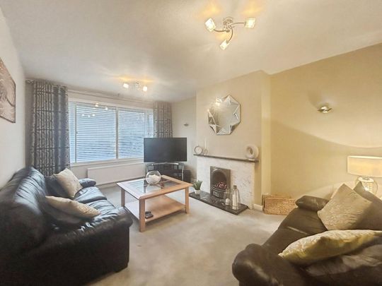 5 bedroom detached house to rent - Photo 1