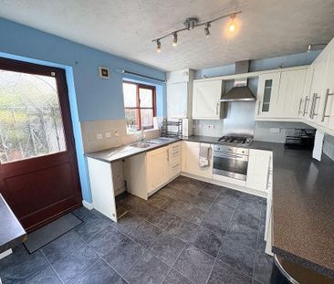 2 bedroom terraced house to rent - Photo 6