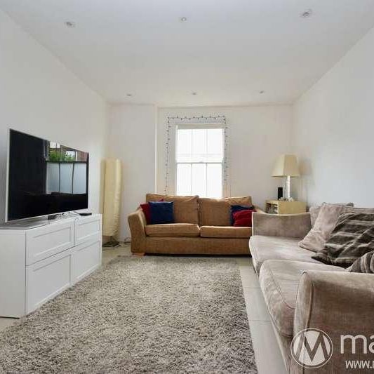 Fountain Road, London, SW17 - Photo 1