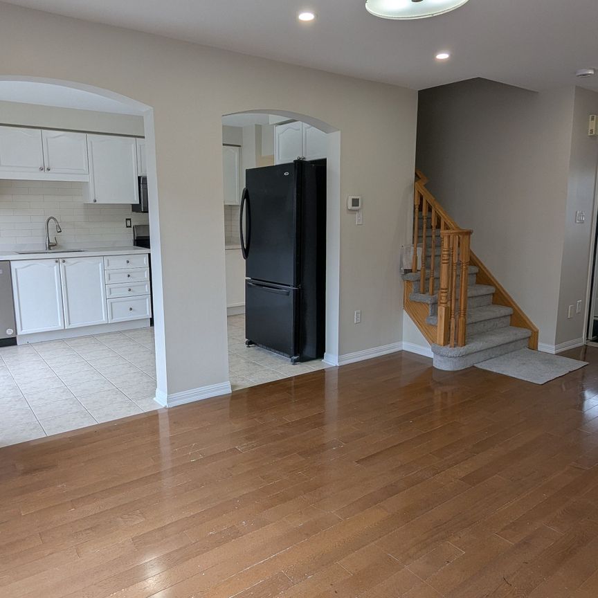 For Lease - 676 Hamilton Crescent, Milton, Ontario - Photo 1