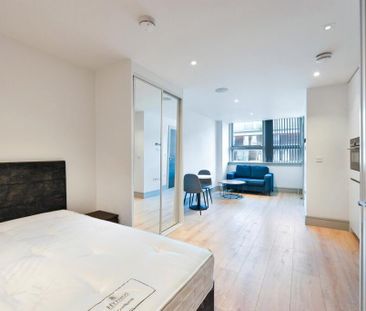 Studio to rent - Photo 3