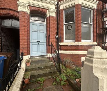 Property to rent - Photo 2