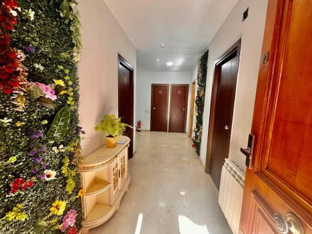 Calle de Valencia, Pozuelo de Alarcón, Community of Madrid 28223 - Photo 3