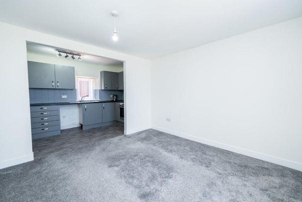 3 bedroom detached house to rent - Photo 1