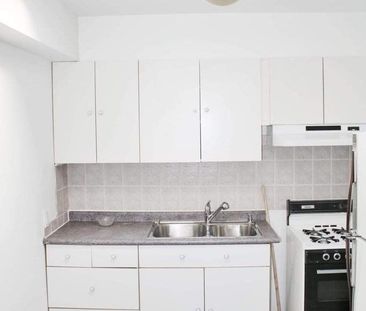 For Lease - 2442 Danforth Avenue Unit# 2, Toronto, Ontario - Photo 2