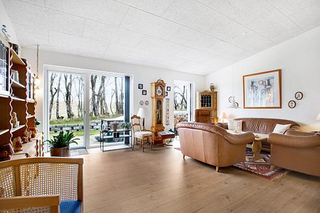 Indflytningsklart rækkehus, med kort afstand til hverdagens fornødenheder og skøn natur - Photo 4