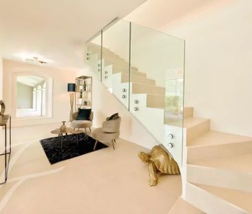 Maison à louer Mougins, Cote d'Azur, France20 000 EUR / Mois - Photo 1