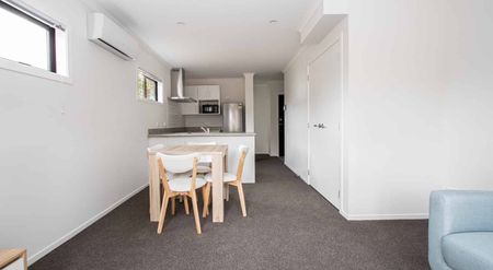 Furnished, easy living - Photo 4